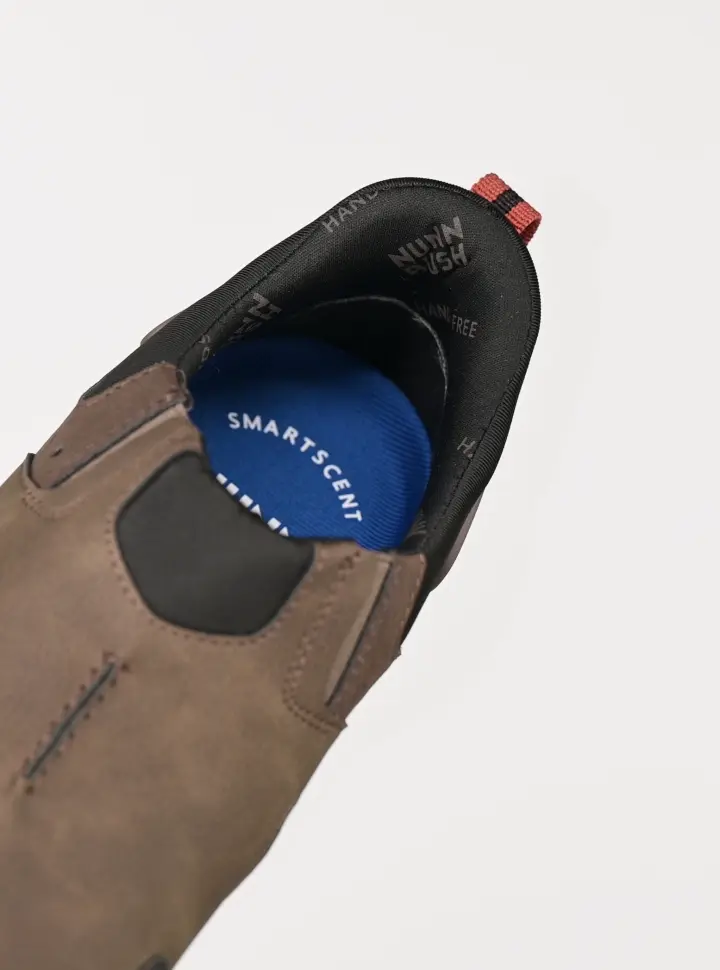 Gif features the Nunn Bush EZ on heel on the Sedona EZ Moc Toe Slip On. 