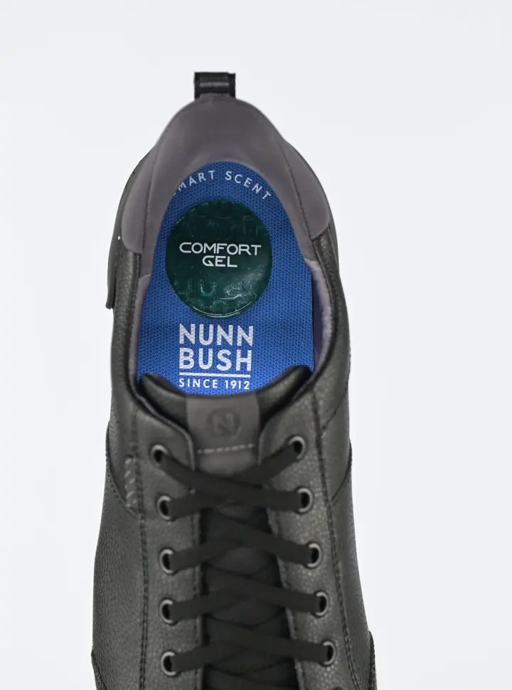 Gif features the Nunn Bush EZ on heel on the KORE City Walk EZ Moc Toe Oxford. 