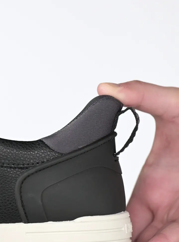Gif features the Nunn Bush EZ on heel on the KORE City Walk EZ Moc Toe Oxford. 