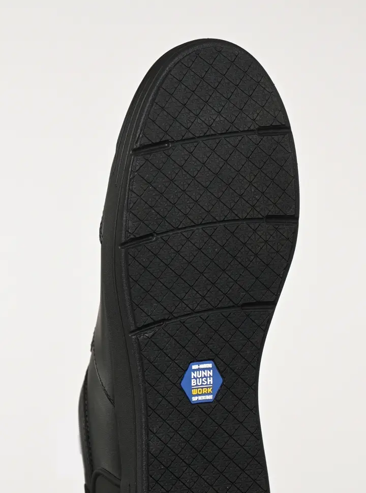 Gif features the Nunn Bush EZ on heel on the KORE Work City Walk EZ Moc Toe Oxford.