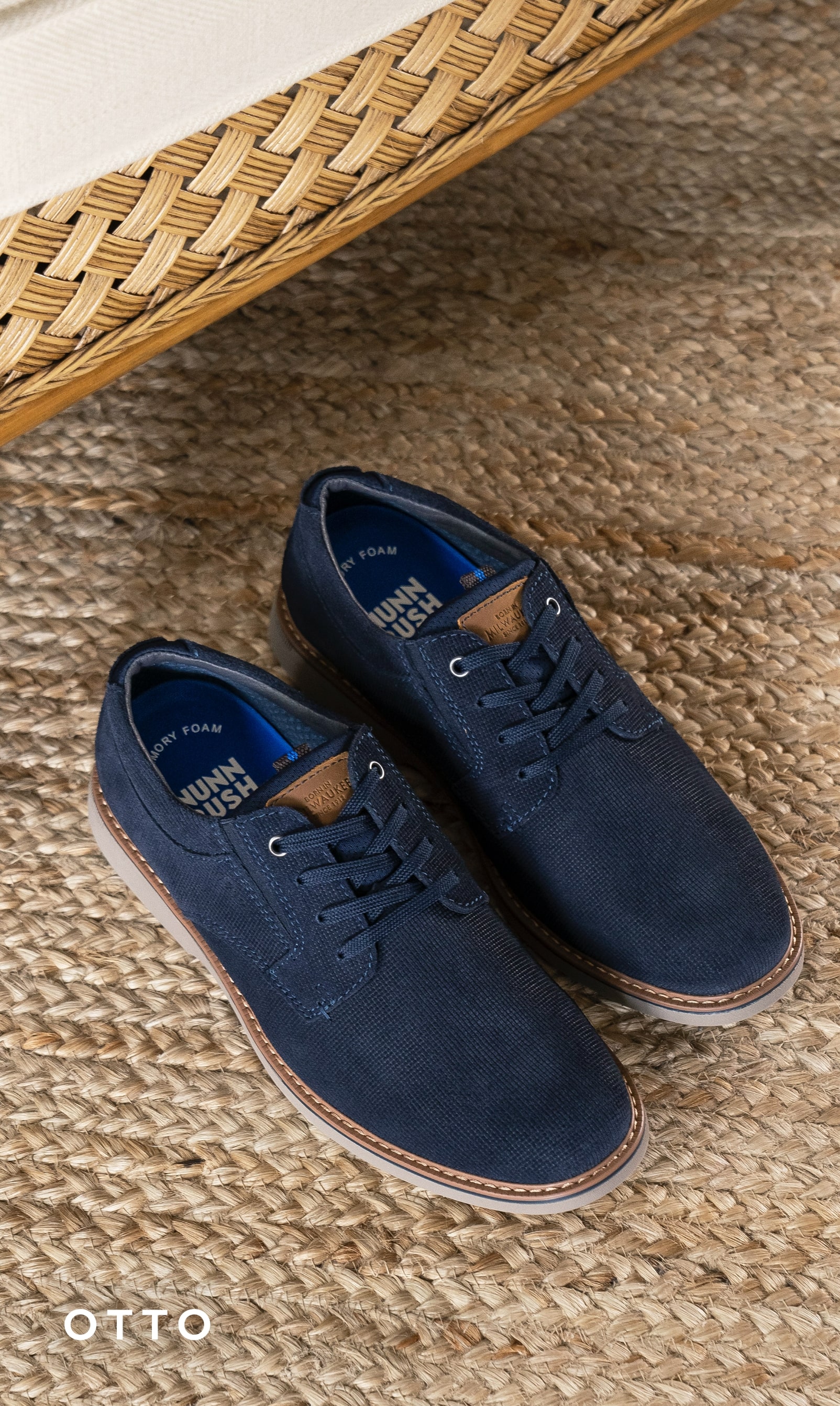Men's Casual Shoes category. Image features the Otto Oxford in navy.
