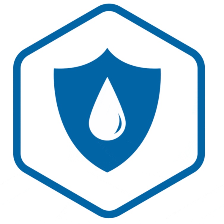 Splash Guard - An easy-clean layer of protection on the toe for spills and other work mishaps. 						"