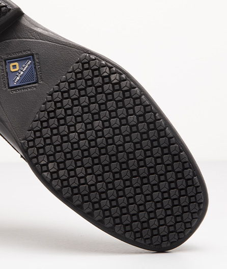 SLIP-RESISTANT SOLE