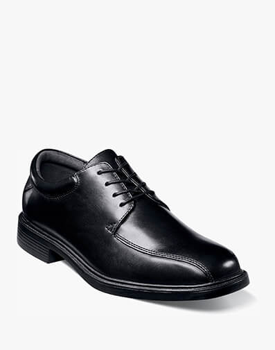 Marcell Bike Toe Oxford in Black for $89.90