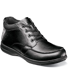 The featured product is the Sal Moc Toe Chukka in Black.