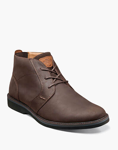Barklay Plain Toe Chukka Boot in Brown CH for $135.00