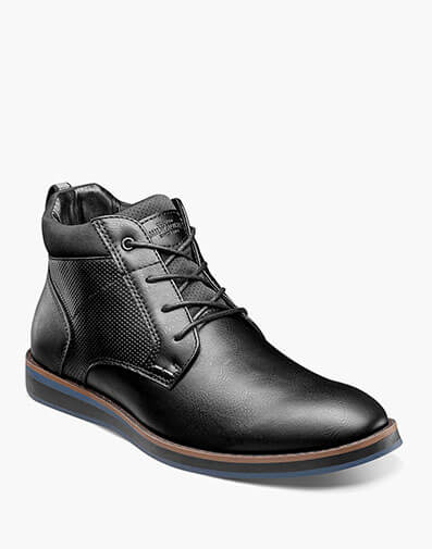 Circuit Plain Toe Chukka in Black for $145.00