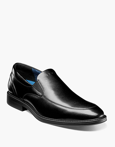 Centro Flex Moc Toe Venetian Slip On in Black Smooth for $140.00